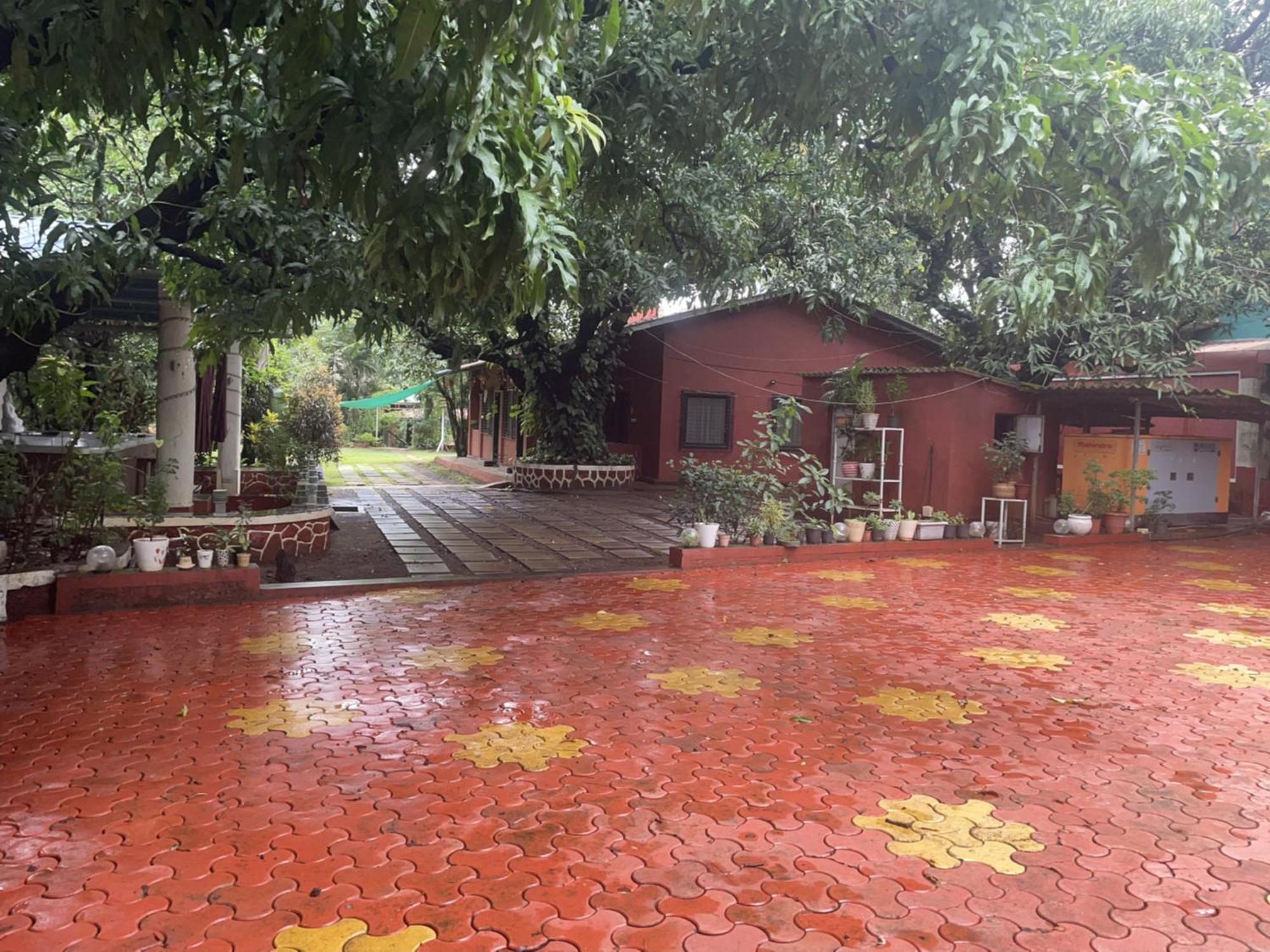 The Rippling Edge - River Front Property Karjat Eksteriør billede