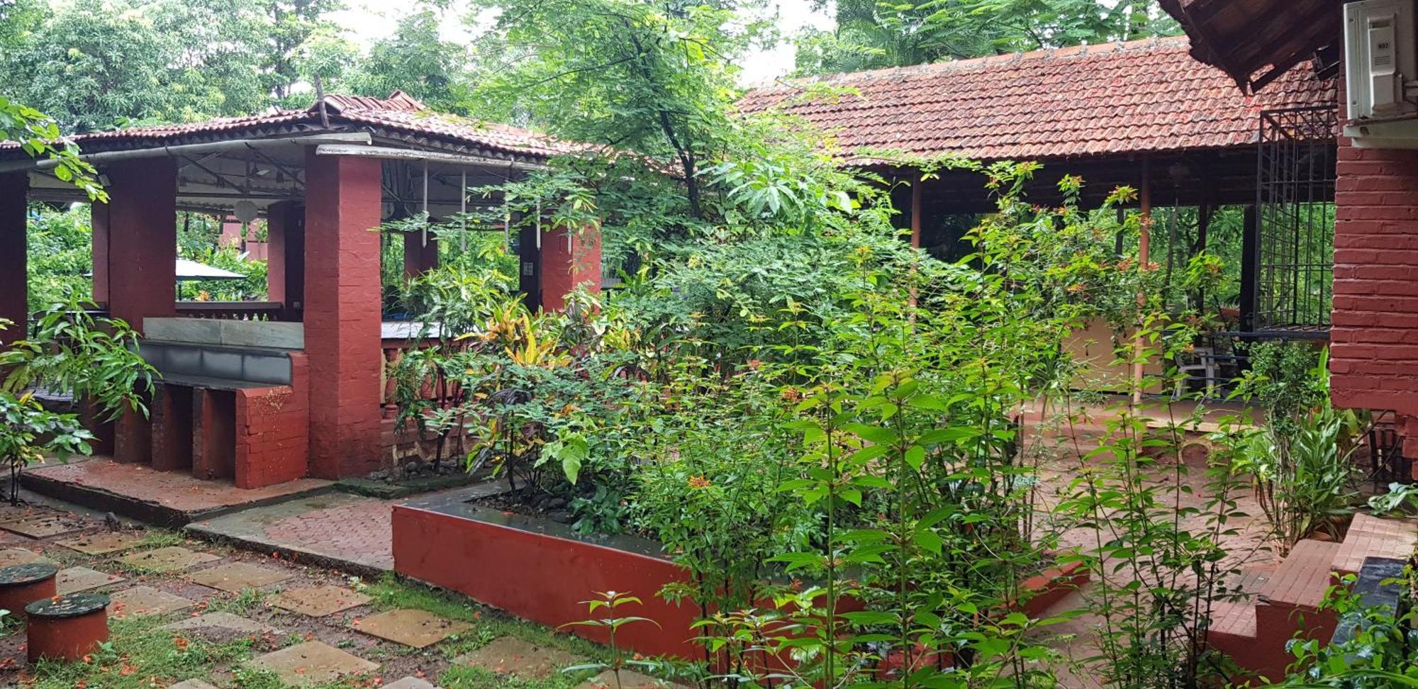 The Rippling Edge - River Front Property Karjat Eksteriør billede