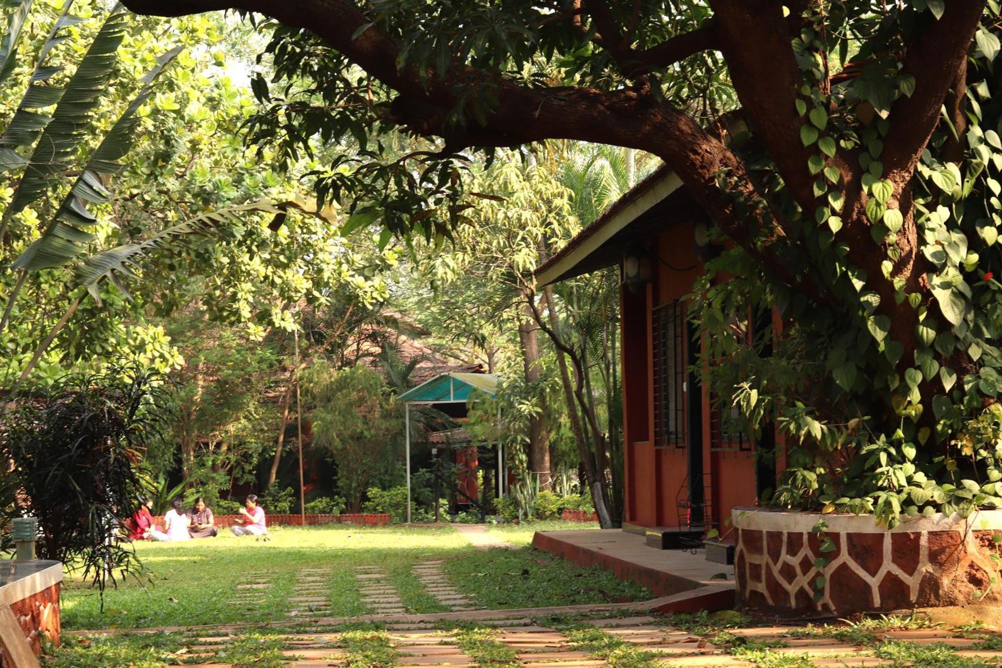 The Rippling Edge - River Front Property Karjat Eksteriør billede