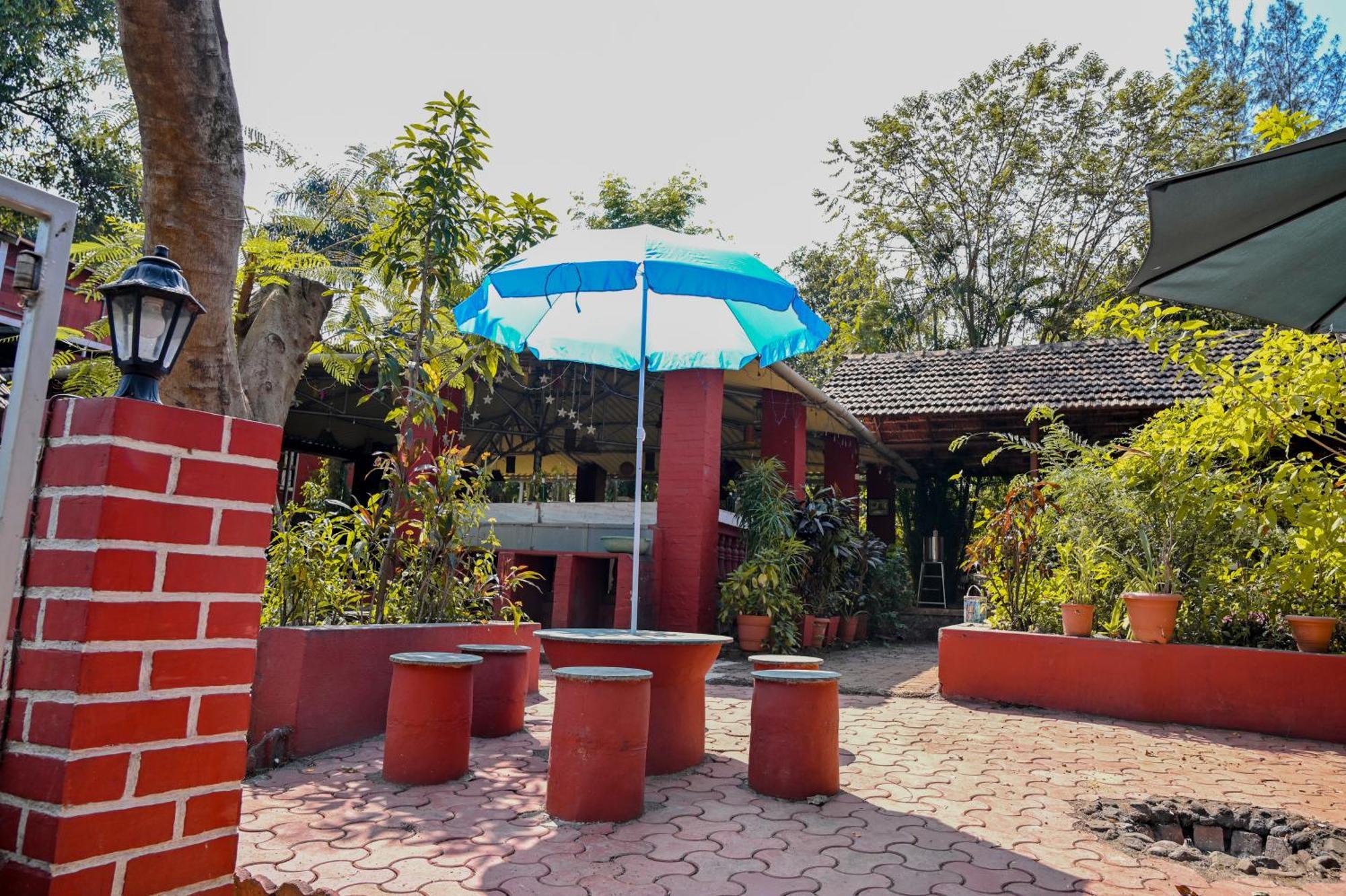 The Rippling Edge - River Front Property Karjat Eksteriør billede